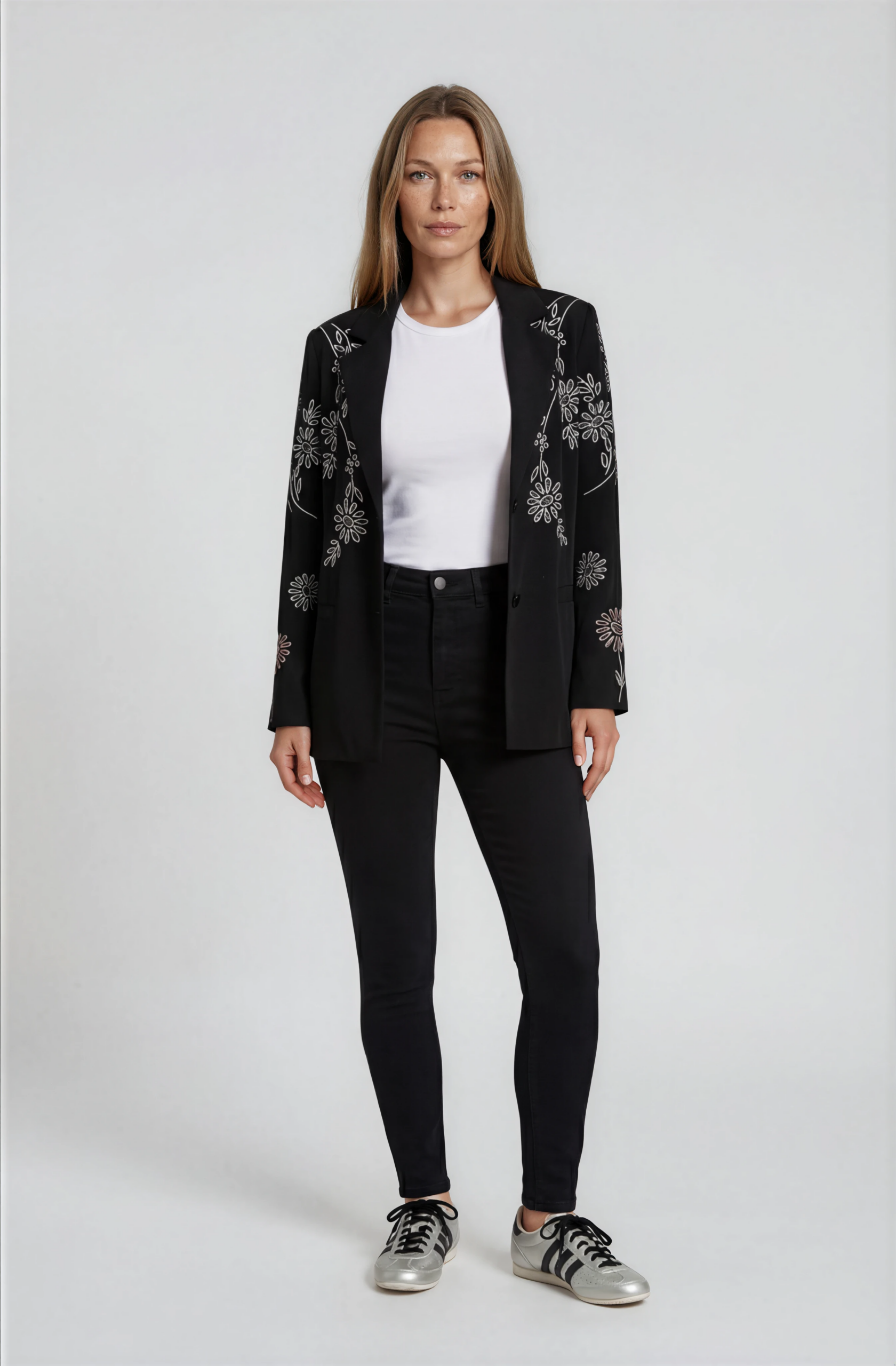 IMG_0797-IMG_0689-women bottom 03_front-Claire-Studio-3